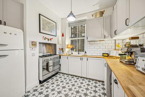 2 bedroom apartment for sale, Drive Mansions, Fulham Road