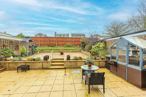 undefined, Fallowfield, Wellingborough NN9