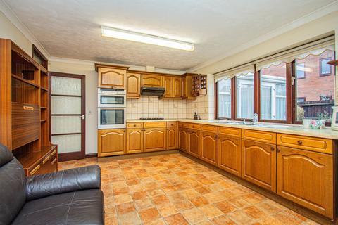 undefined, Meadow Way, Wellingborough NN9