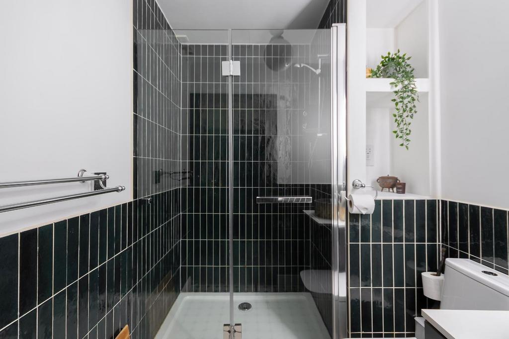 0 S6 CCSP - Ensuite A.jpg