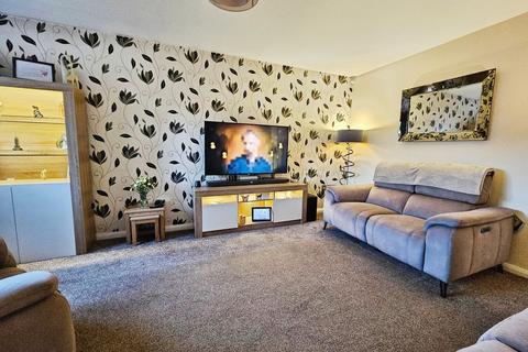 undefined, Kings Road, Oldham OL2