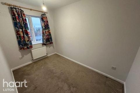undefined, Falstone Green, Luton