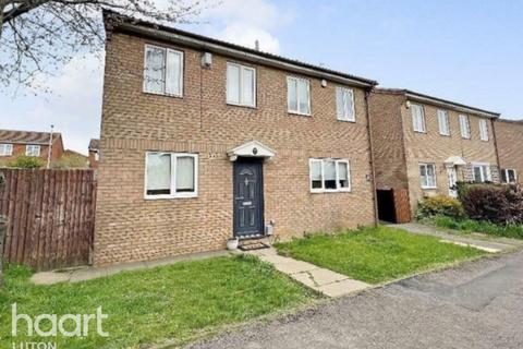 undefined, Falstone Green, Luton