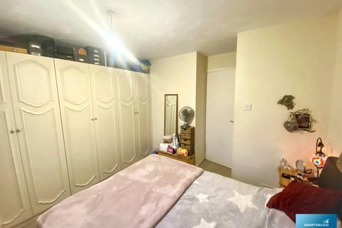2 bedroom terraced house for sale, Waterloo Way, Ringwood