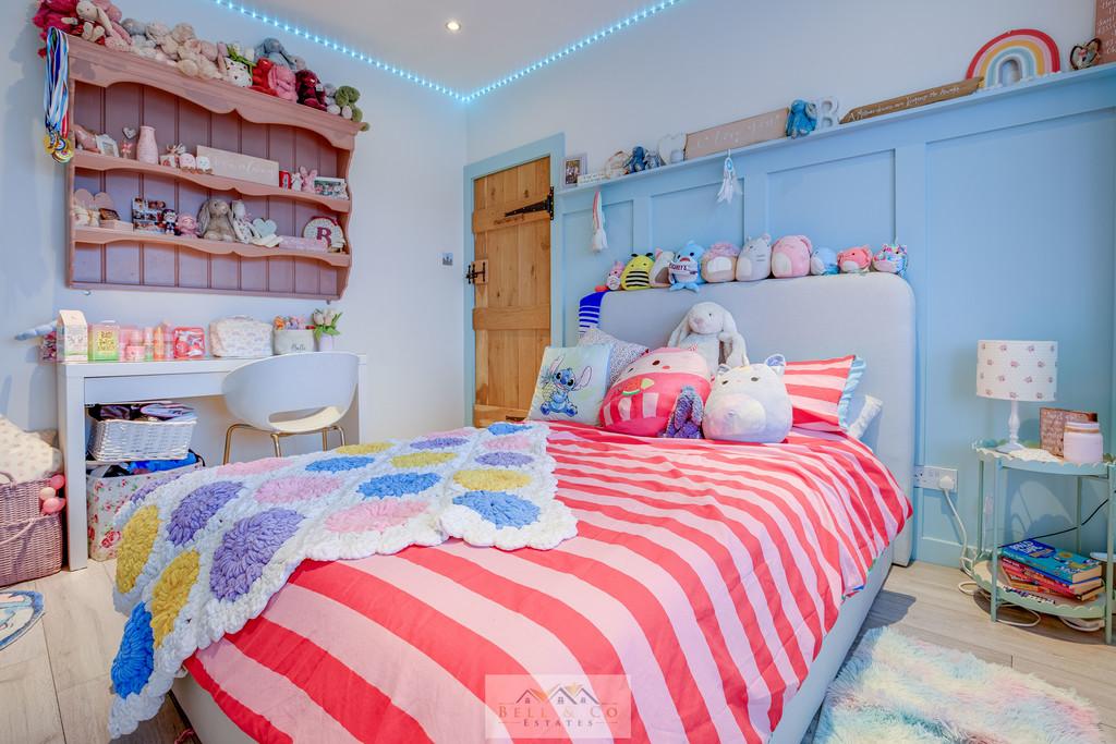 Bedroom 2.2