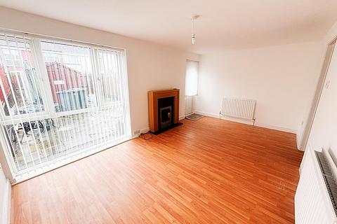3 bedroom terraced house to rent, Bodmin Close, Wallsend