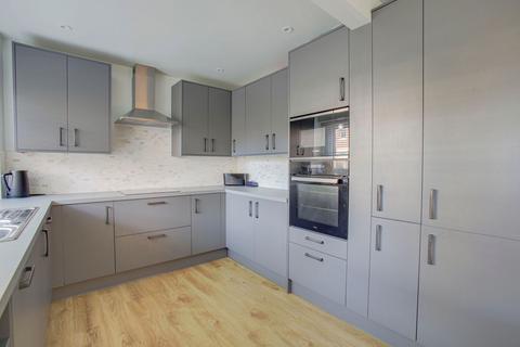 3 bedroom semi-detached house for sale, Lorne Grove, Nottingham NG12
