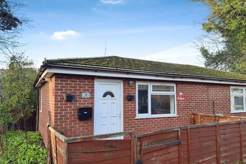undefined, Brantwood Road, Luton LU1