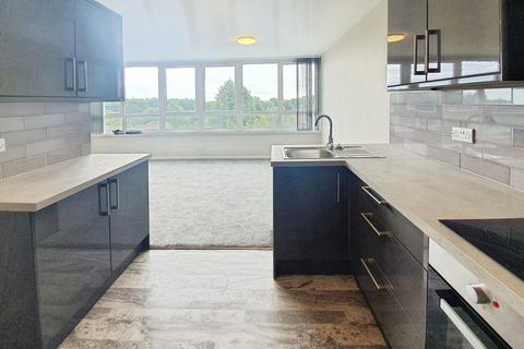 2 bedroom apartment to rent, Ingledew Court, Alwoodley LS17