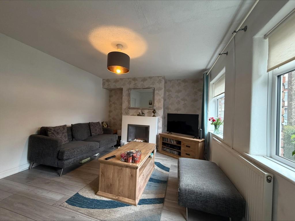 Processed-421 C8 AA1-EAAE-4 A98-8811-A3 B55 E934140