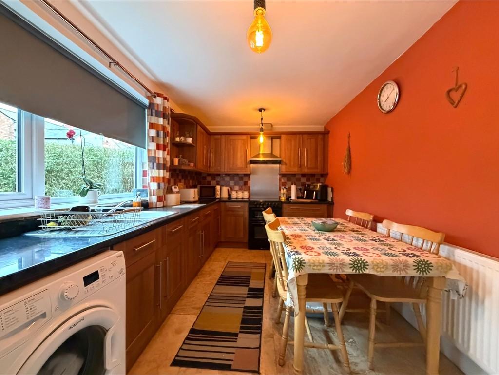 Processed-C3 E339 D6-D84 B-47 A2-8 BBD-03374 C3905 ED