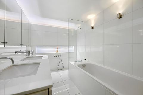 2 bedroom flat for sale, New Cavendish Street, London W1W