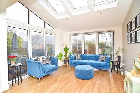 5 bedroom detached house for sale, Heather Way, Harrogate