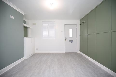 2 bedroom terraced house to rent, Church Road, Dordon, Tamworth