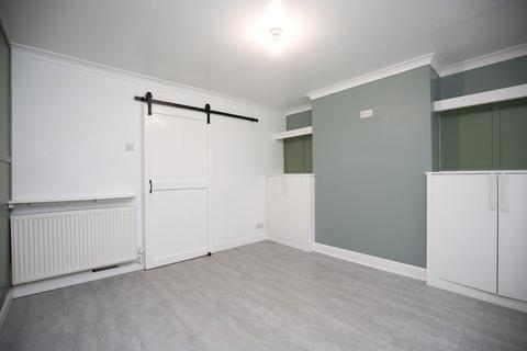 2 bedroom terraced house to rent, Church Road, Dordon, Tamworth