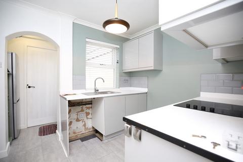 2 bedroom terraced house to rent, Church Road, Dordon, Tamworth