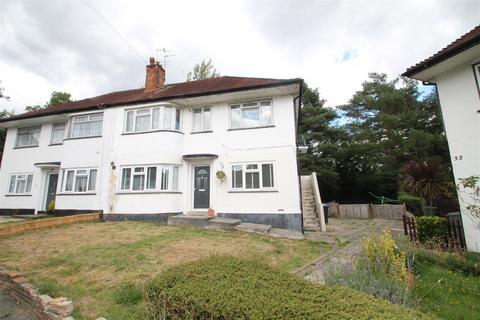 2 bedroom maisonette to rent, Sudbury Croft, Wembley