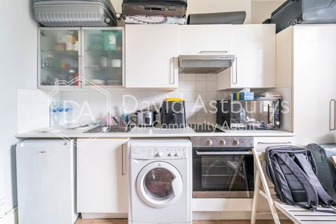 undefined, Camden Road, Holloway, London