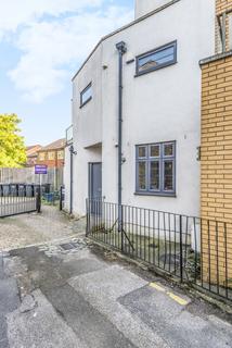 undefined, Paddock Gardens, Crystal Palace, London, SE19