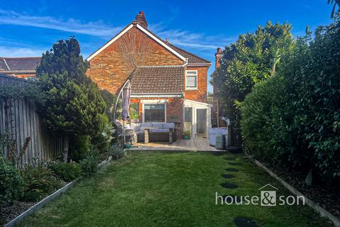 undefined, Woodend Road, Bournemouth
