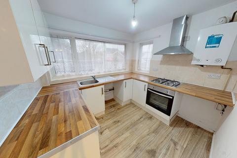 undefined, Glenbrook Drive, Bradford BD7