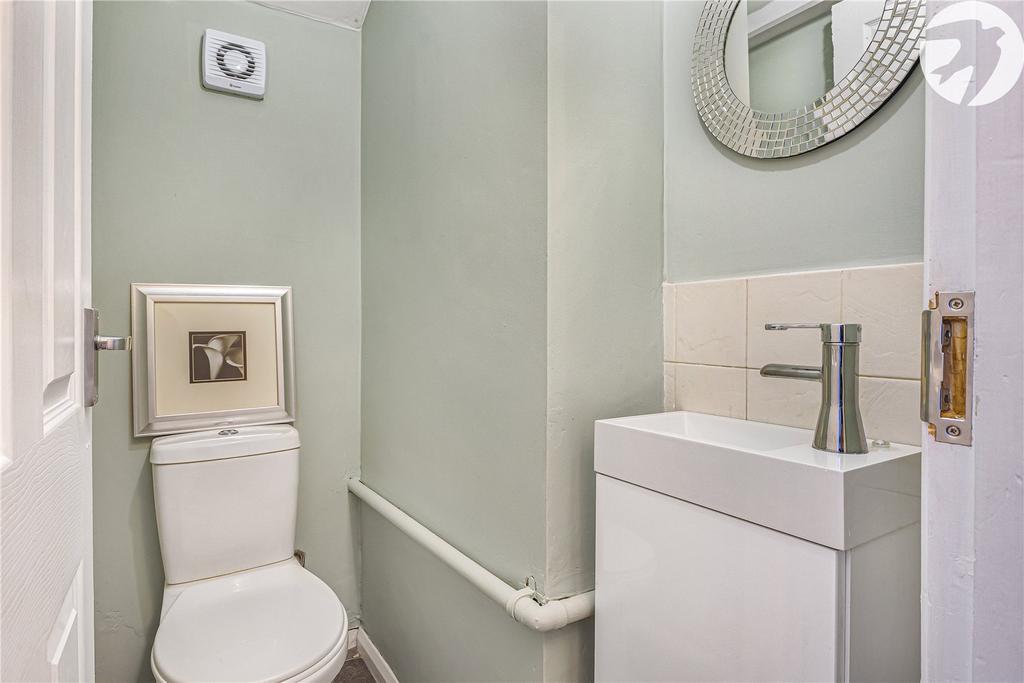 First Floor Wc