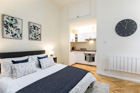 Studio to rent, All Saints Road, London W11