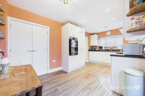 undefined, Ivinson Way, Bramshall