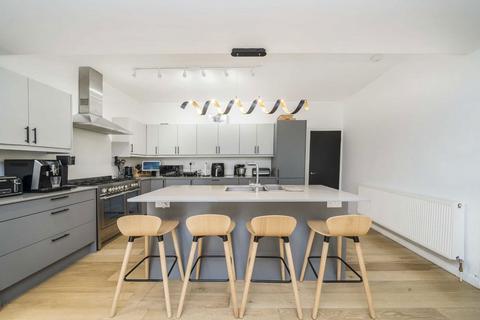 5 bedroom house to rent, Harbord Street, London SW6
