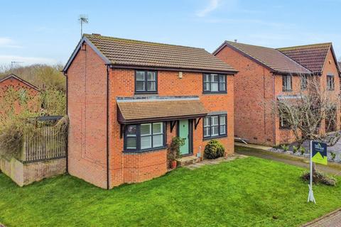 3 bedroom detached house for sale, Bielby Close, Scarborough YO12