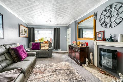 undefined, Swale Road, Farnborough GU14