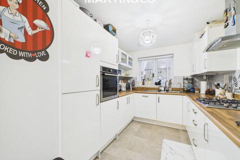 undefined, Duffet Drive, Winnersh