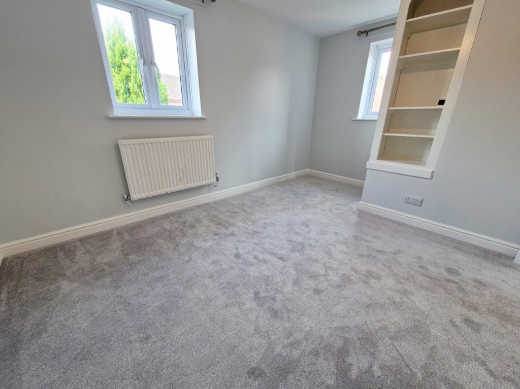 Bedroom 1b