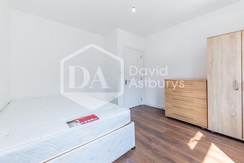 2 bedroom flat to rent, Duckett Road, Harringay , London