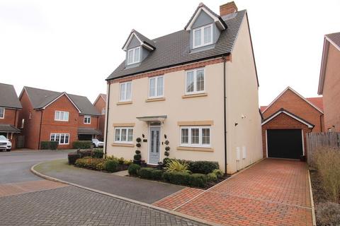 5 bedroom detached house for sale, Berridge Fields, Potton, Sandy