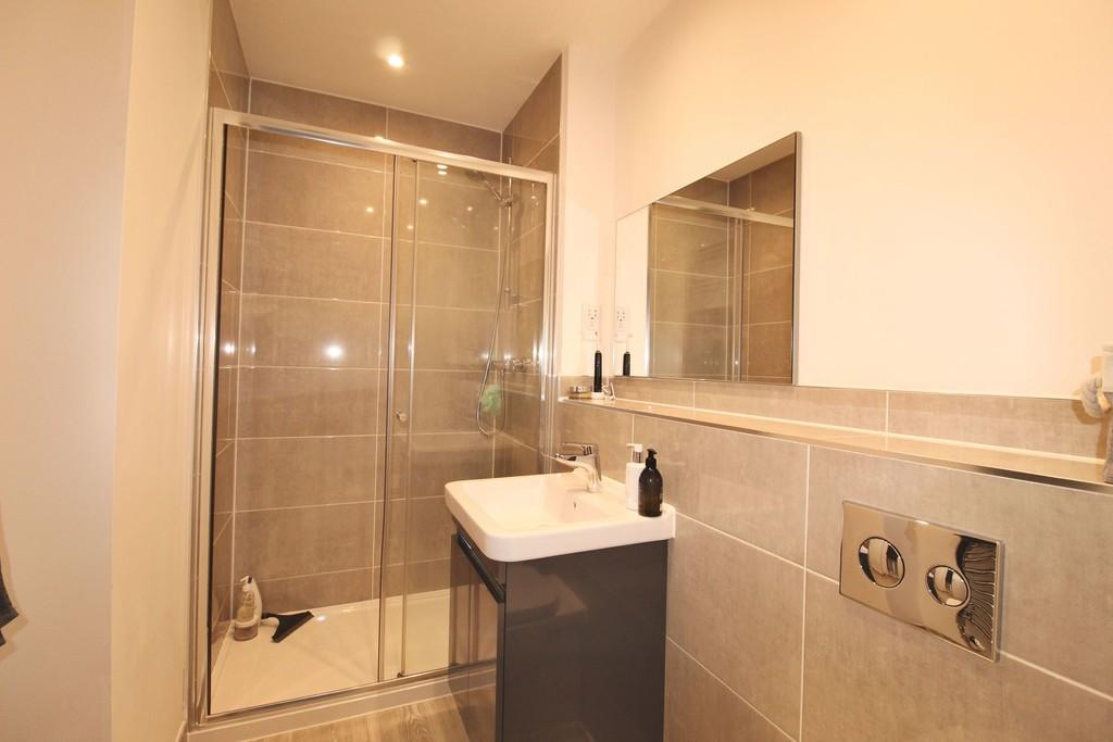 Ensuite 2