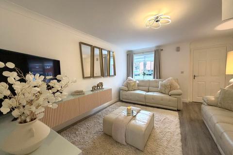 3 bedroom townhouse for sale, Jubilee Pastures, Middlewich