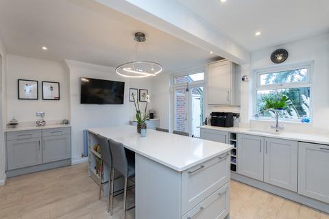undefined, Overdale, Dorking
