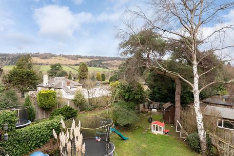 undefined, Overdale, Dorking