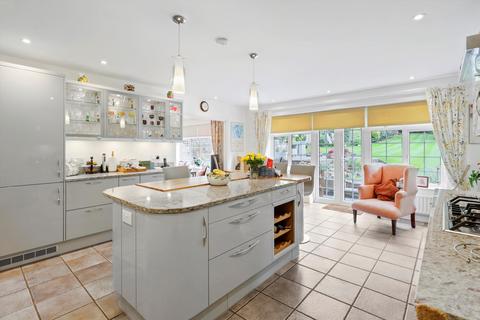 5 bedroom detached house for sale, Park Close, Esher, Surrey, KT10