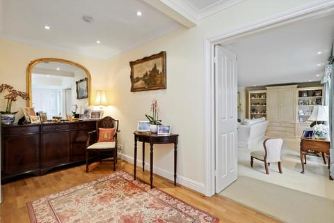 5 bedroom detached house for sale, Park Close, Esher, Surrey, KT10