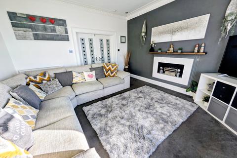 3 bedroom flat for sale, Ardoch Crescent, Stevenston KA20