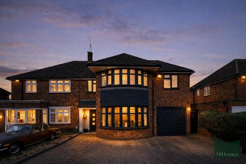 4 bedroom semi-detached house for sale, Westpole Avenue, Cockfosters