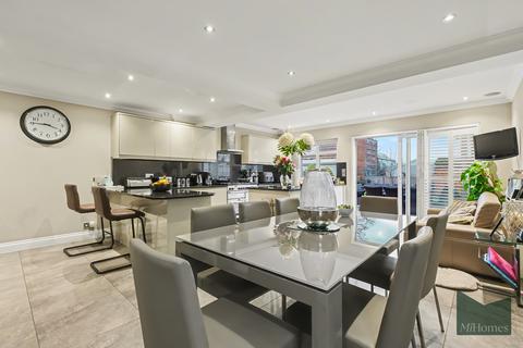 4 bedroom semi-detached house for sale, Westpole Avenue, Cockfosters