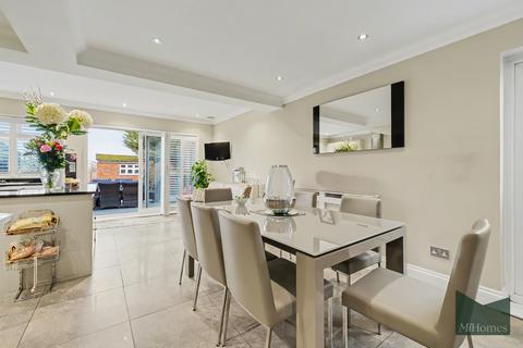 4 bedroom semi-detached house for sale, Westpole Avenue, Cockfosters
