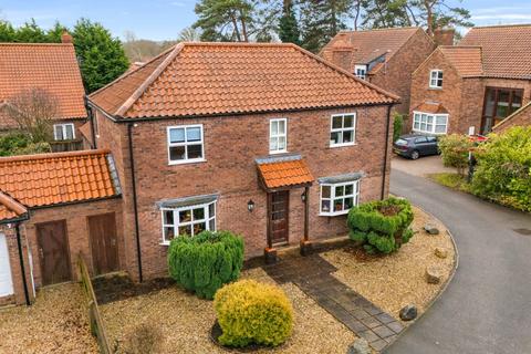 4 bedroom detached house for sale, Beck Farm Mews, Barnoldby le Beck, Grimsby, N.E.Lincolnshire, DN37