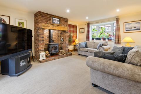 4 bedroom detached house for sale, Beck Farm Mews, Barnoldby le Beck, Grimsby, N.E.Lincolnshire, DN37