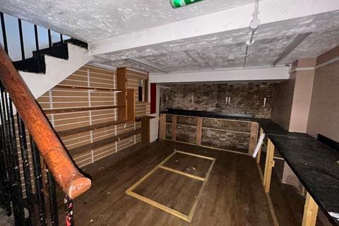 Retail property (high street) to rent, 10 Wentworth Street London E1 7TF