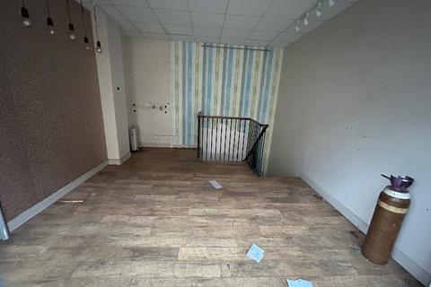 Retail property (high street) to rent, 10 Wentworth Street London E1 7TF