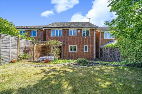 undefined, Kerria Way, Woking GU24